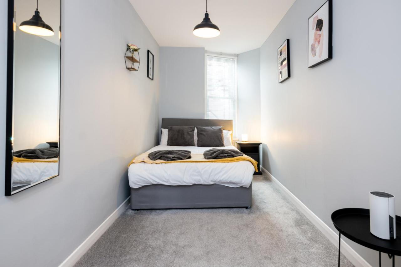 Modern Apartments With Sea Views, Steps From Brighton Beach & The Royal Pavilion ภายนอก รูปภาพ