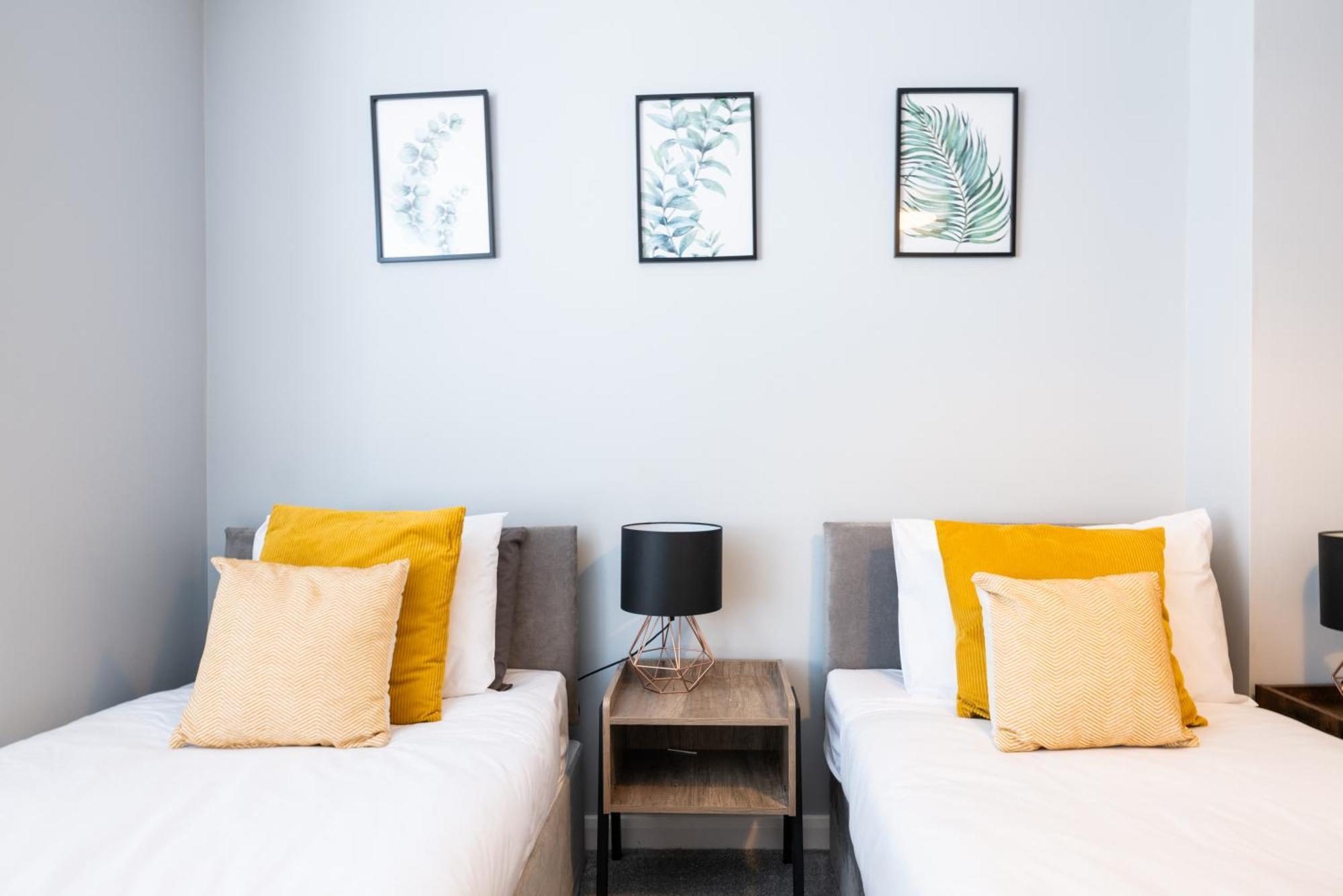 Modern Apartments With Sea Views, Steps From Brighton Beach & The Royal Pavilion ภายนอก รูปภาพ